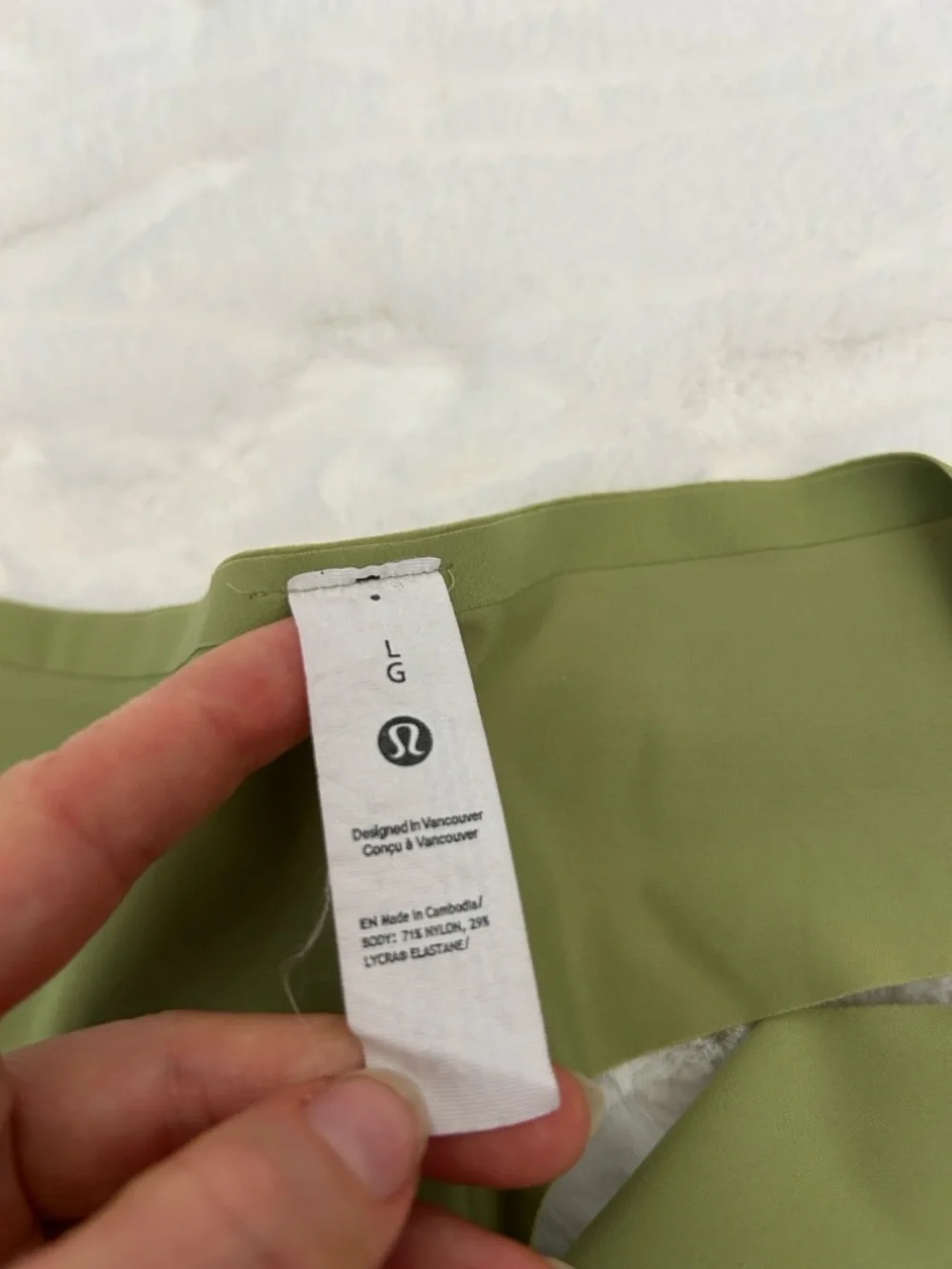 Lululemon InvisiWear Mid-Rise Thong Panty L
